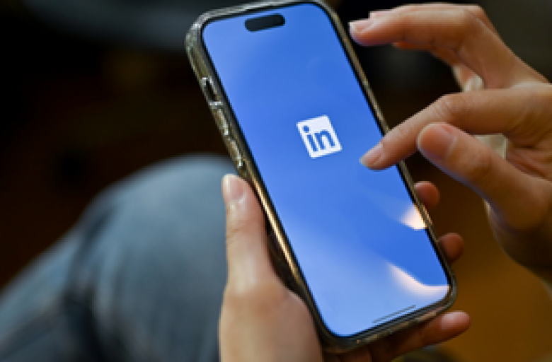 paid linkedin.png